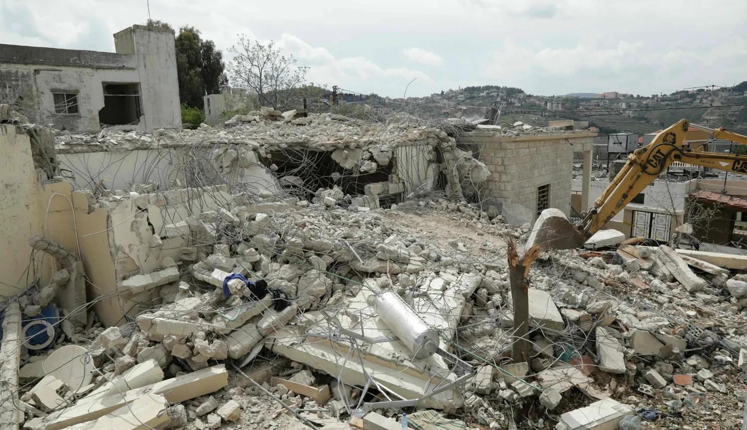 الموقع الذي تعرض لهجوم جوي إسرائيلي في جنوب لبنان في الأمس (عن "هآرتس")